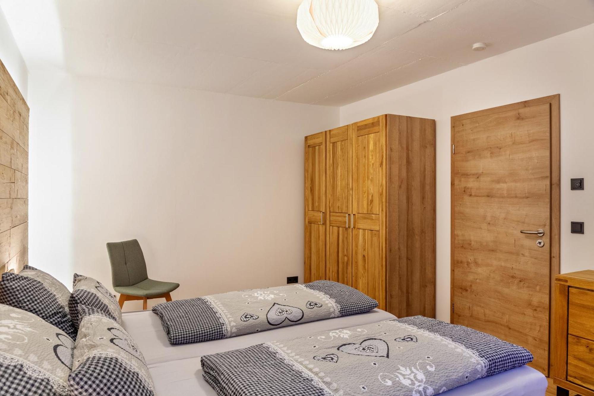 Chalet Aus Holz Garmisch-Partenkirchen Bagian luar foto