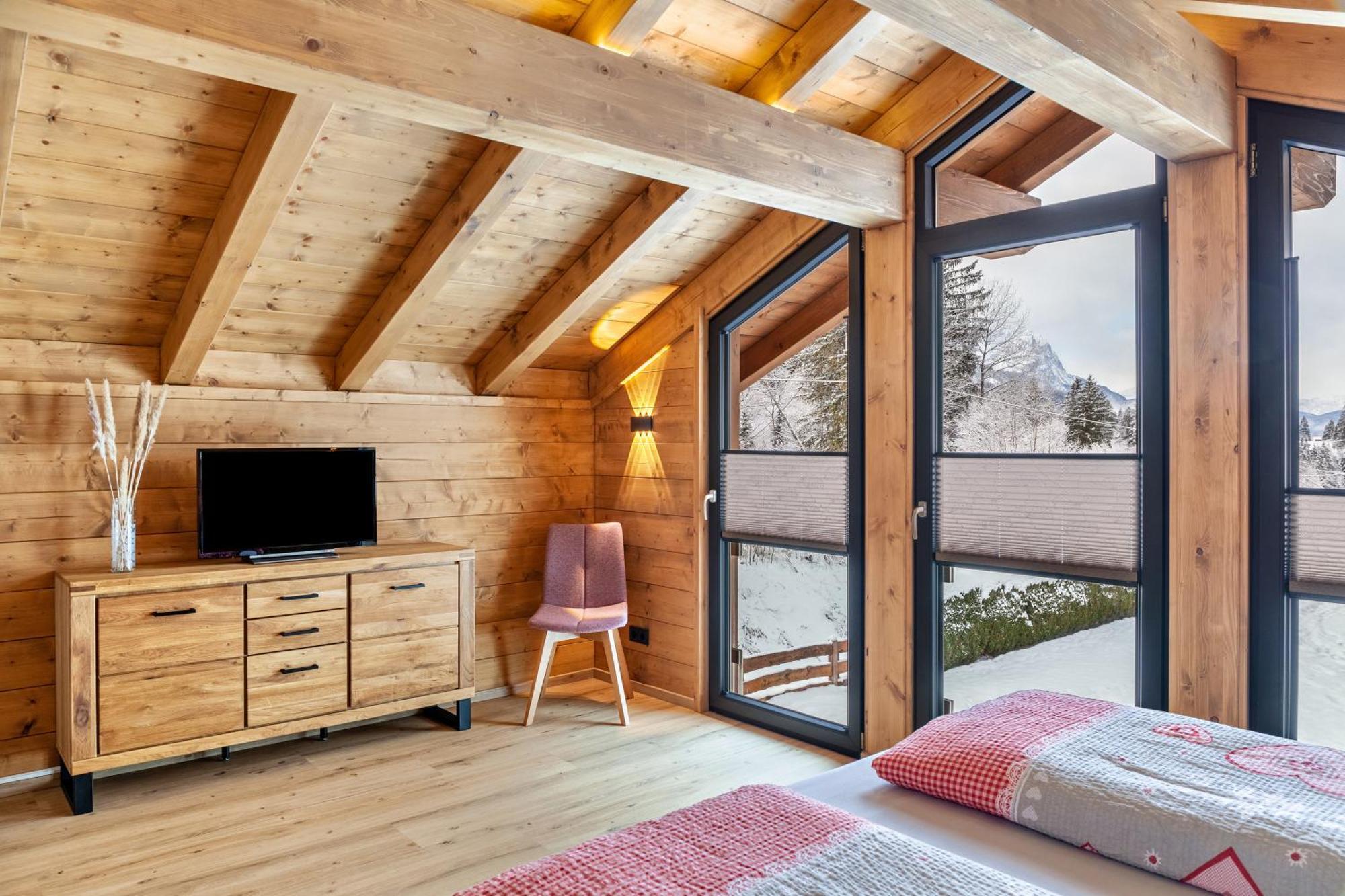 Chalet Aus Holz Garmisch-Partenkirchen Bagian luar foto
